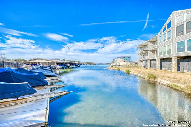 806 Highcrest #19 Granite Shoals, TX 78654