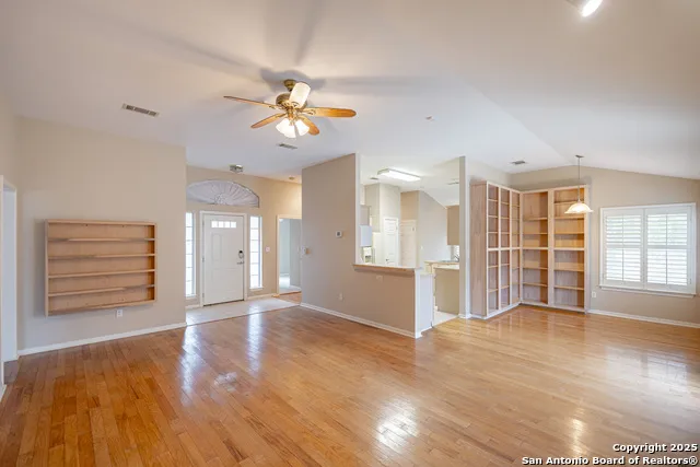 303 Turtledove Kyle, TX 78640