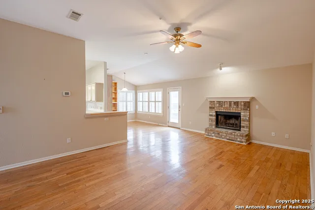303 Turtledove Kyle, TX 78640
