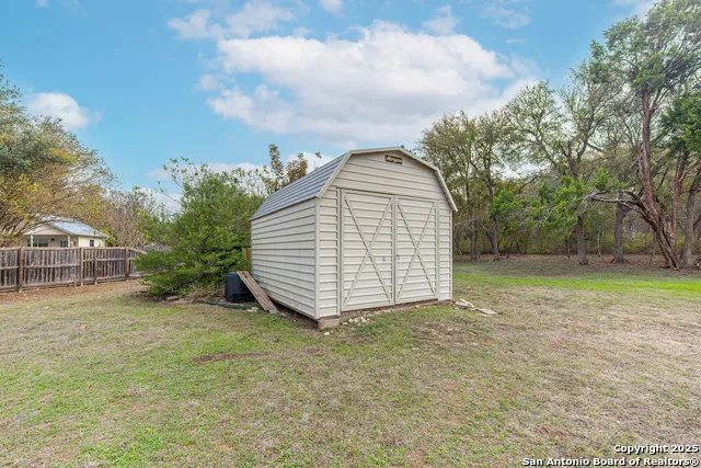 303 Turtledove Kyle, TX 78640
