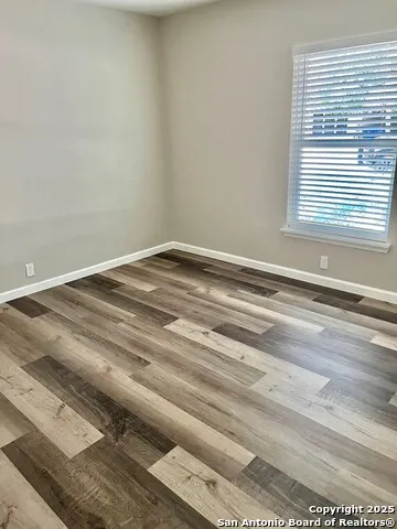 1210 Polk Beeville, TX 78102