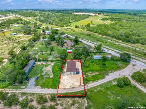 8701 County Road 128