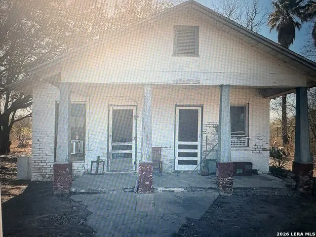 20947 N Hwy 277 Quemado, TX 78877