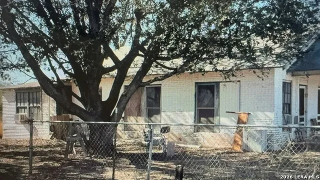 20947 N Hwy 277 Quemado, TX 78877