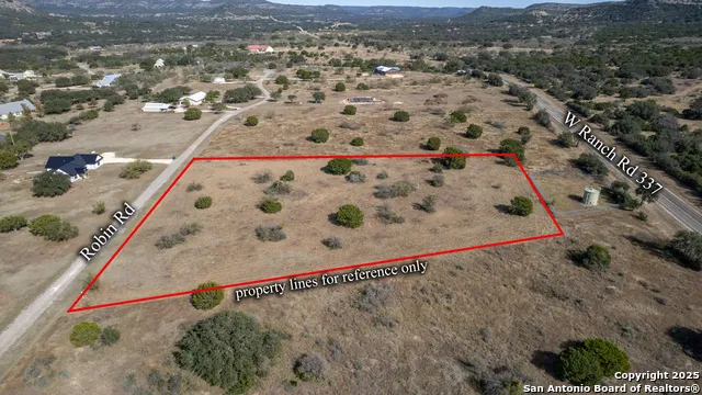 19240 W Ranch Road 337 Camp Wood, TX 78833