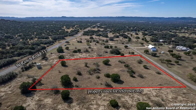 19240 W Ranch Road 337 Camp Wood, TX 78833