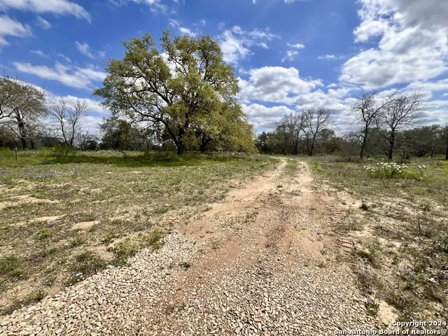 0 CR 781 Natalia, TX 78059