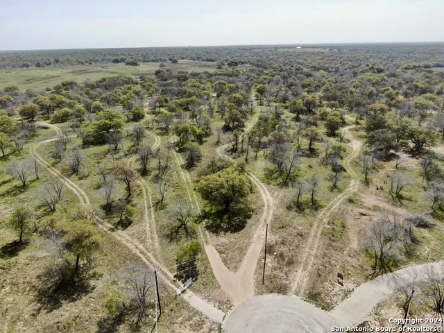 0 CR 781 Natalia, TX 78059