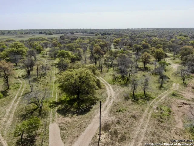 0 CR 781 Natalia, TX 78059