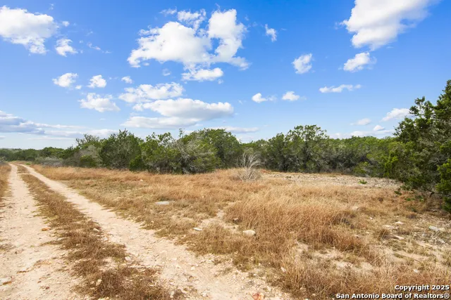 87 Mutt Road Brackettville, TX 78832