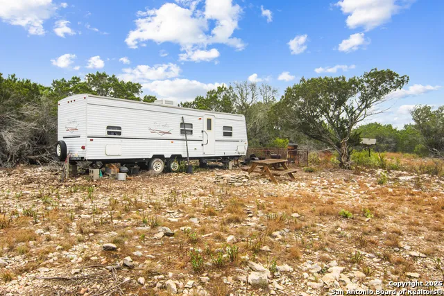 87 Mutt Road Brackettville, TX 78832