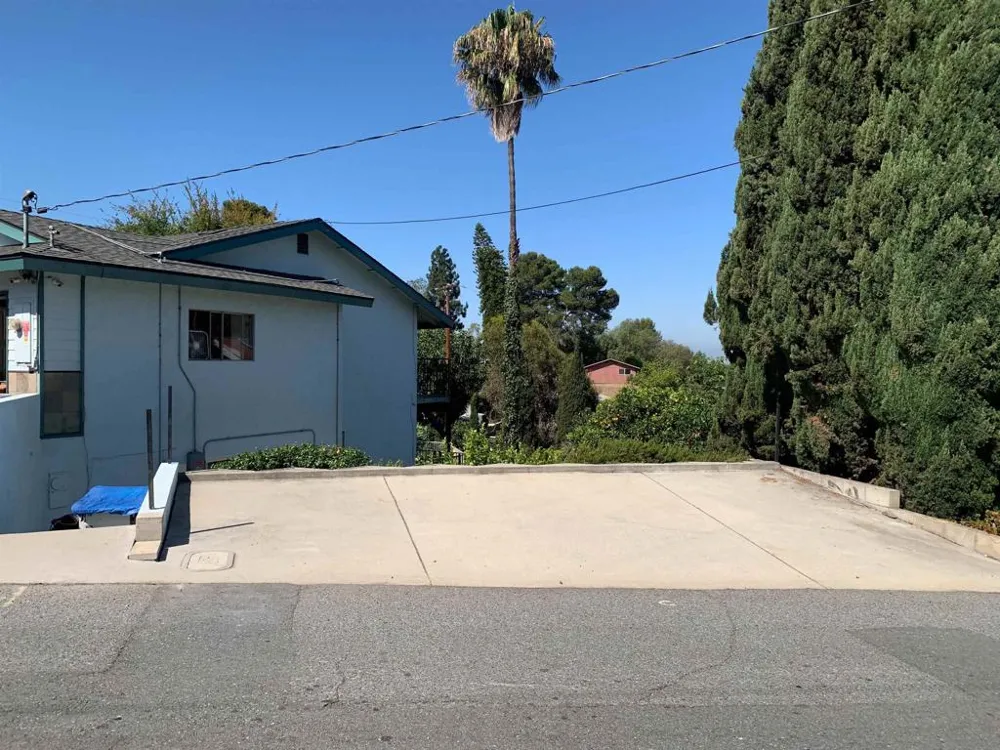 3606 Hartzel Dr Spring Valley, CA 91977