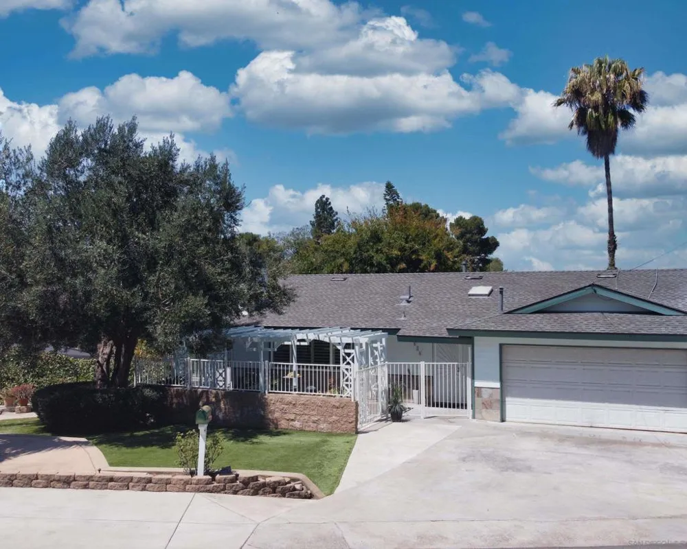3606 Hartzel Dr Spring Valley, CA 91977
