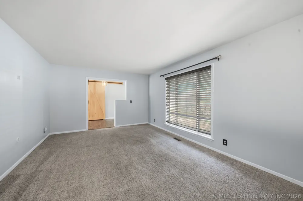 5811 E 61st Place Tulsa, OK 74136