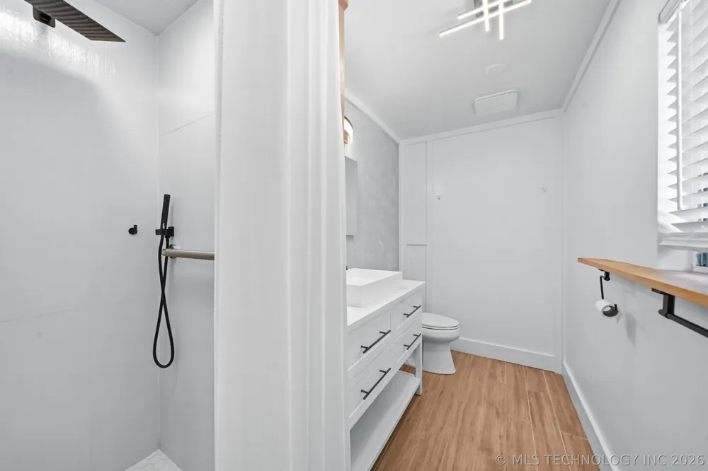 5811 E 61st Place Tulsa, OK 74136
