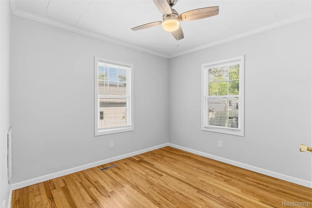 1709 Michigan Avenue Portsmouth Charter Township, MI 48708