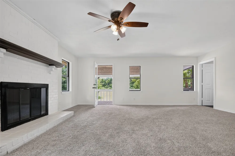 5049 Golden Circle Denton, TX 76208