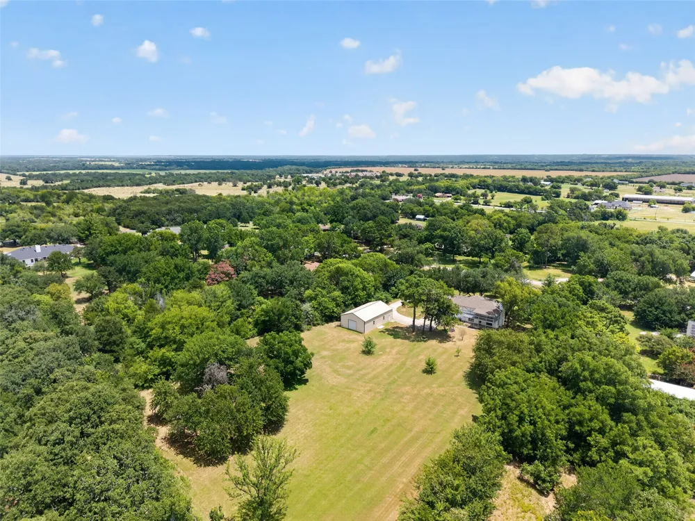 5049 Golden Circle Denton, TX 76208