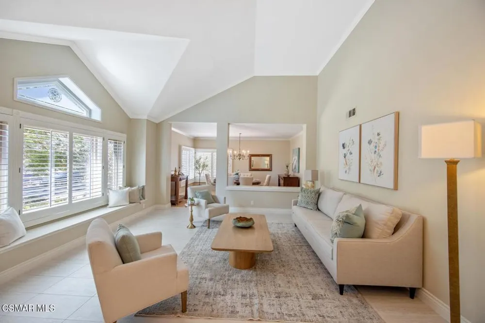 838 Spring Canyon Place Newbury Park, CA 91320