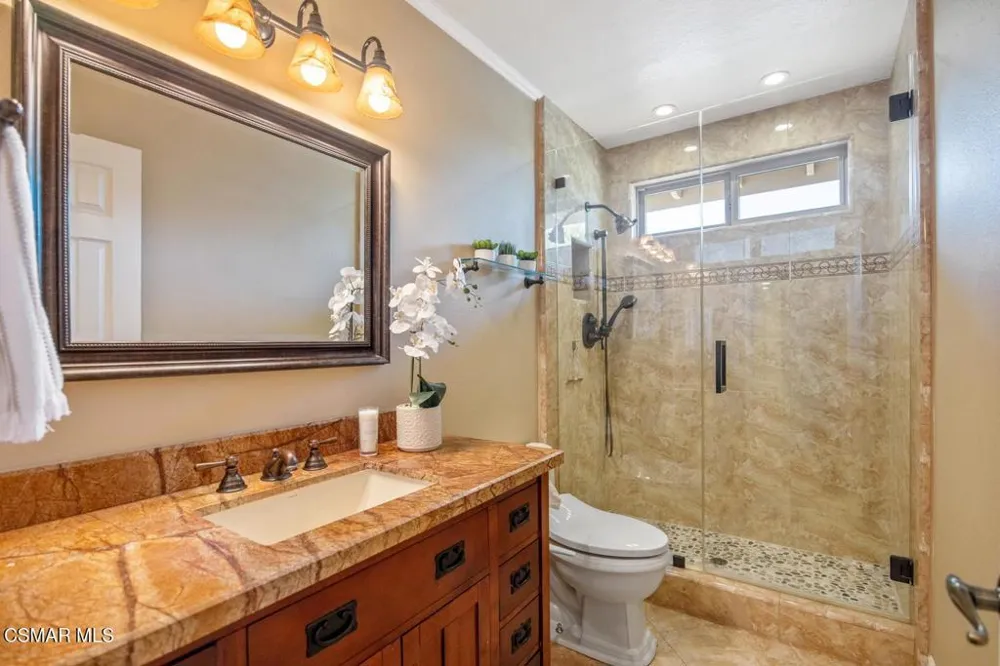 838 Spring Canyon Place Newbury Park, CA 91320