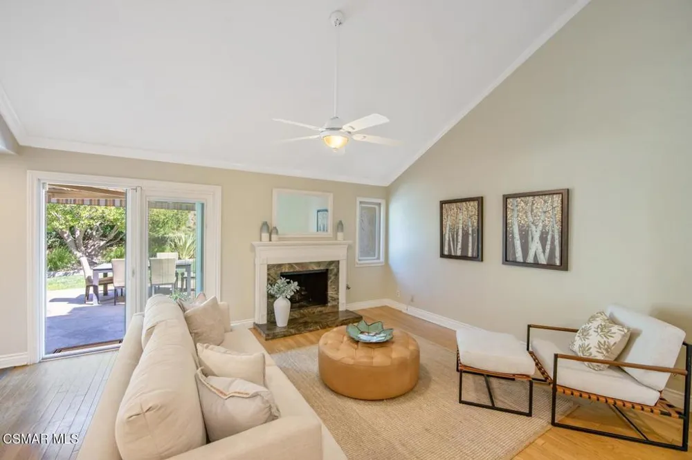 838 Spring Canyon Place Newbury Park, CA 91320