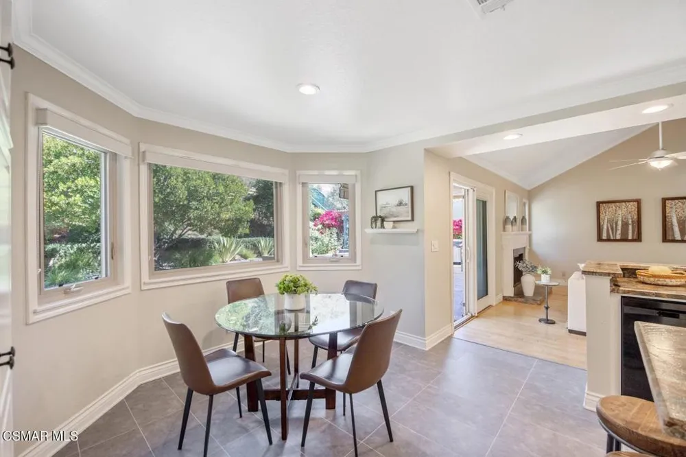 838 Spring Canyon Place Newbury Park, CA 91320