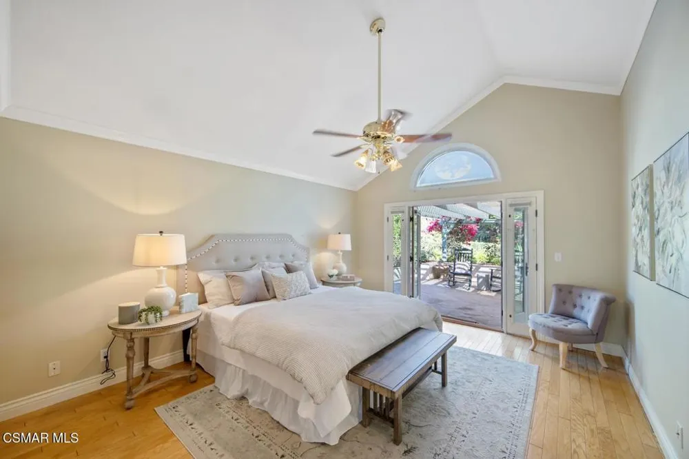 838 Spring Canyon Place Newbury Park, CA 91320