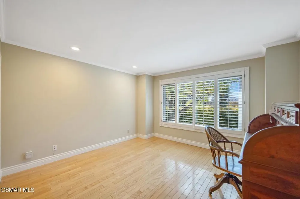 838 Spring Canyon Place Newbury Park, CA 91320