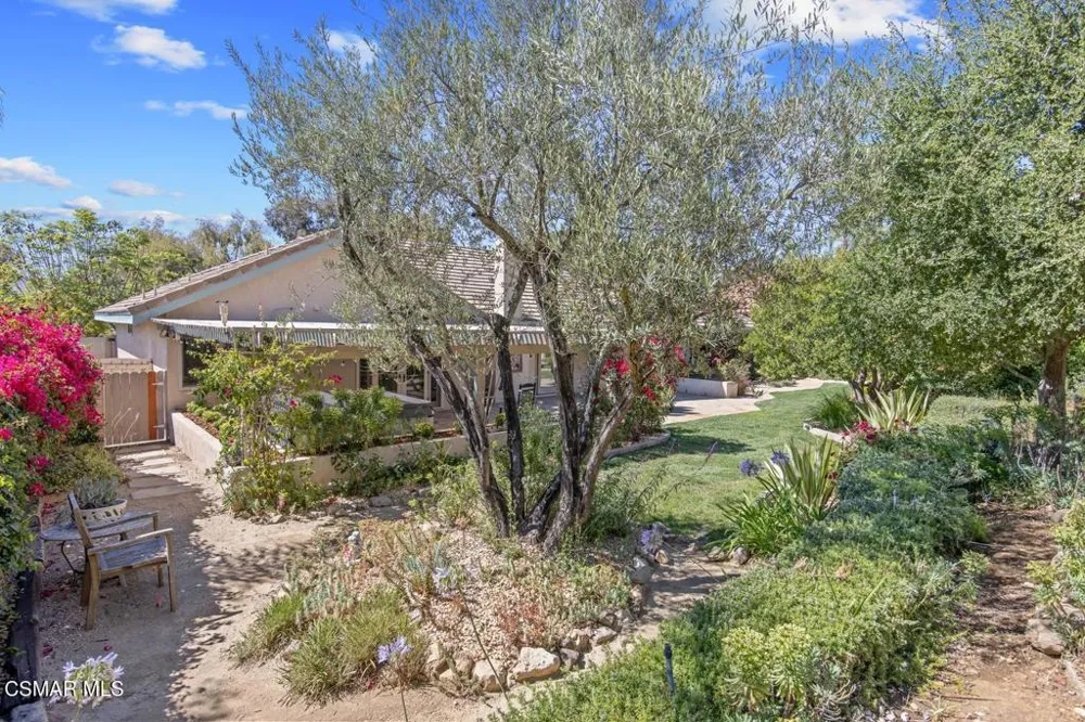 838 Spring Canyon Place Newbury Park, CA 91320