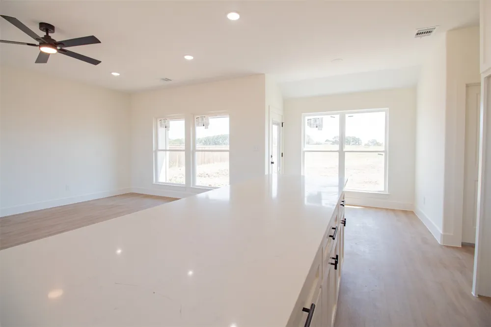 159 Treaty Calera, OK 74730