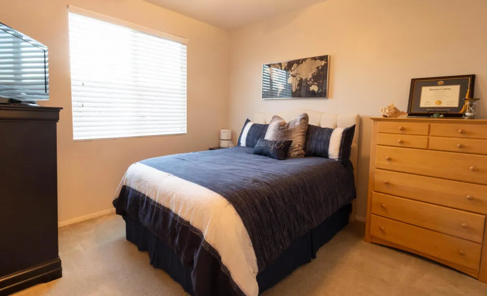 102 Knoll Crest Drive Calimesa, CA 92320