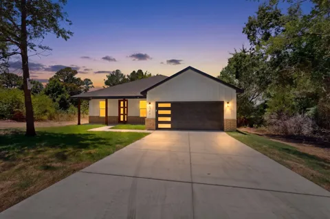 343 SCHOONER ROAD