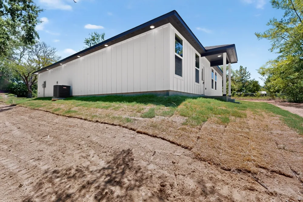 343 SCHOONER ROAD Gun Barrel City, TX 75156
