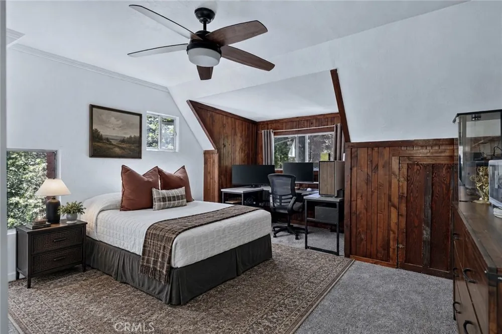 335 Oak Lake Arrowhead, CA 92352