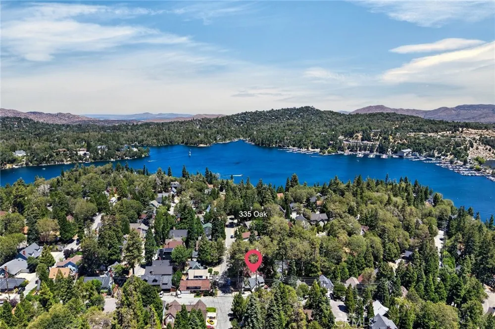 335 Oak Lake Arrowhead, CA 92352