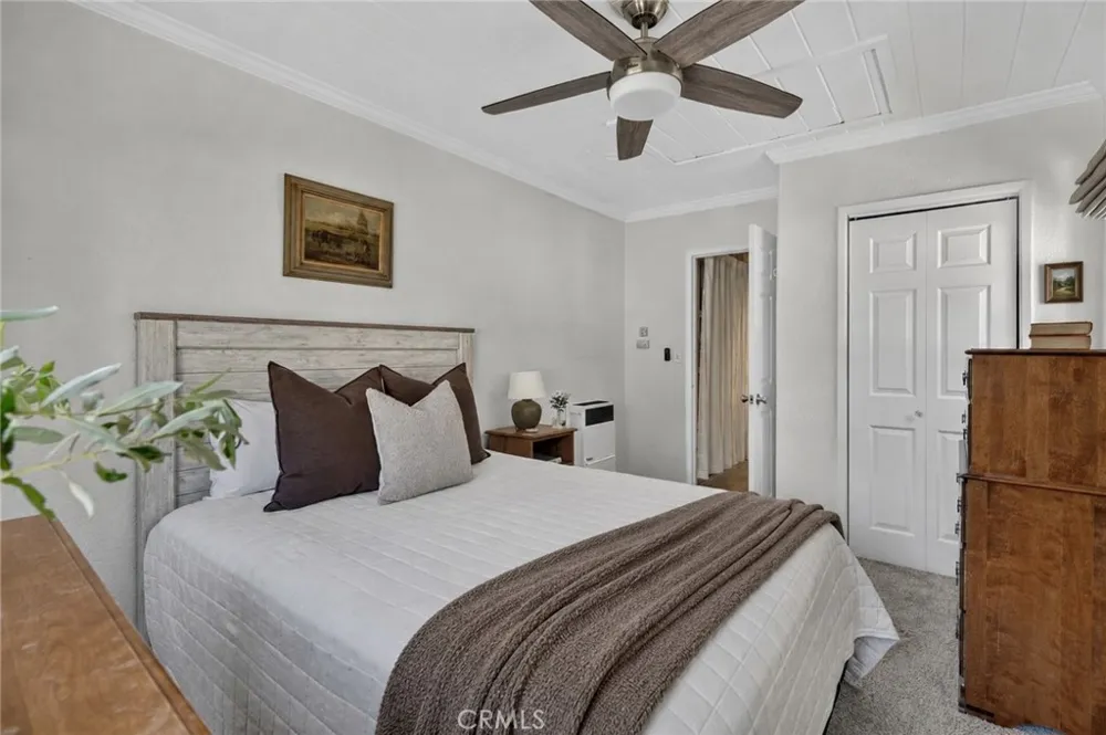 335 Oak Lake Arrowhead, CA 92352