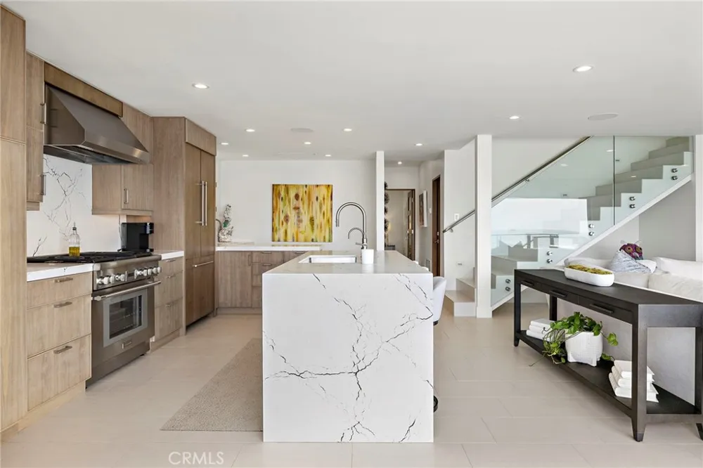 35725 Beach Road Dana Point, CA 92624
