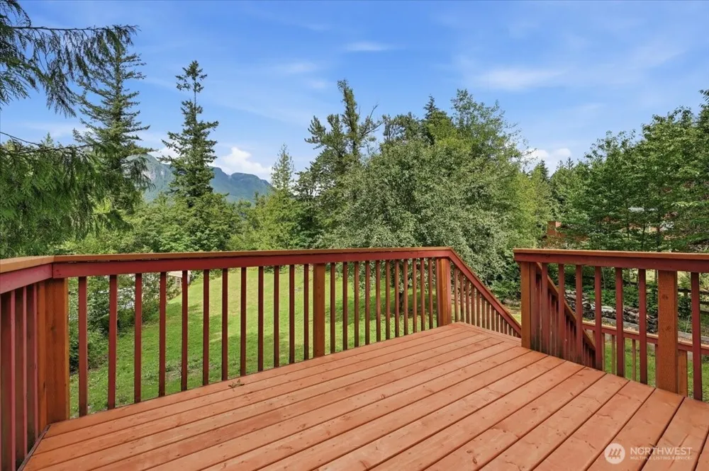 18313 437th Drive SE Gold Bar, WA 98251