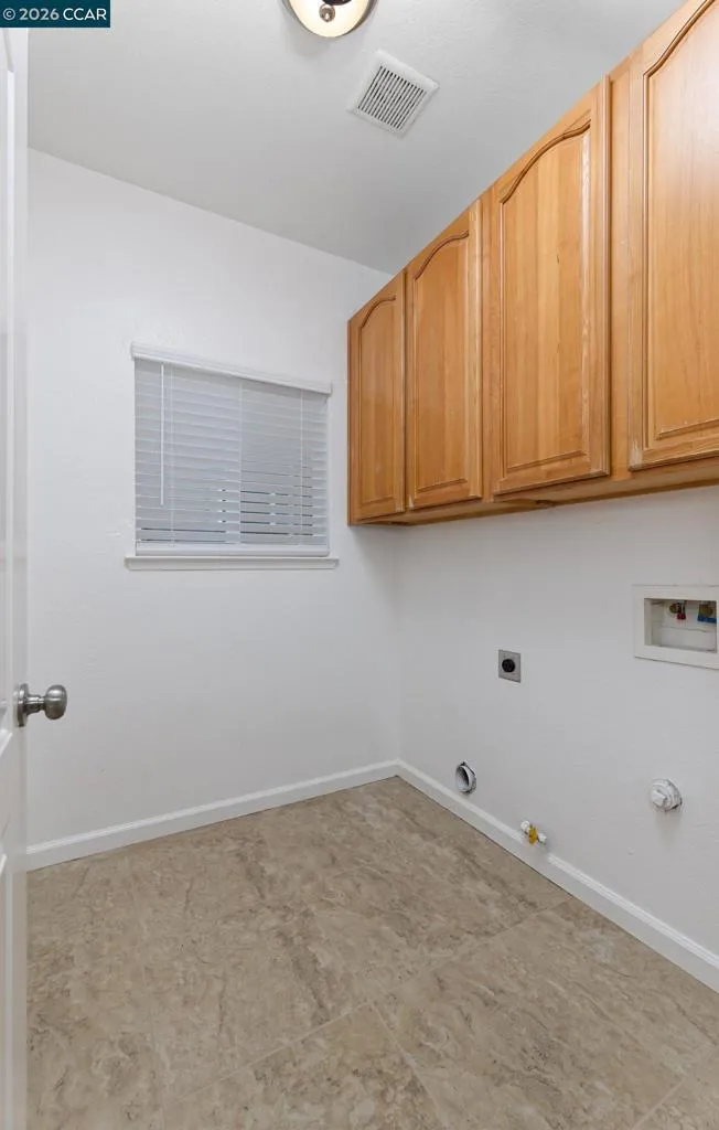 4239 Clay Creek Way Sacramento, CA 95838