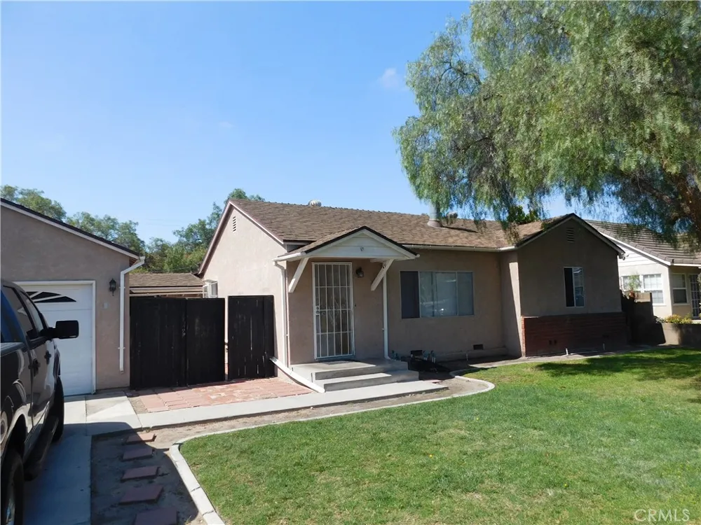 8102 19th Westminster, CA 92683