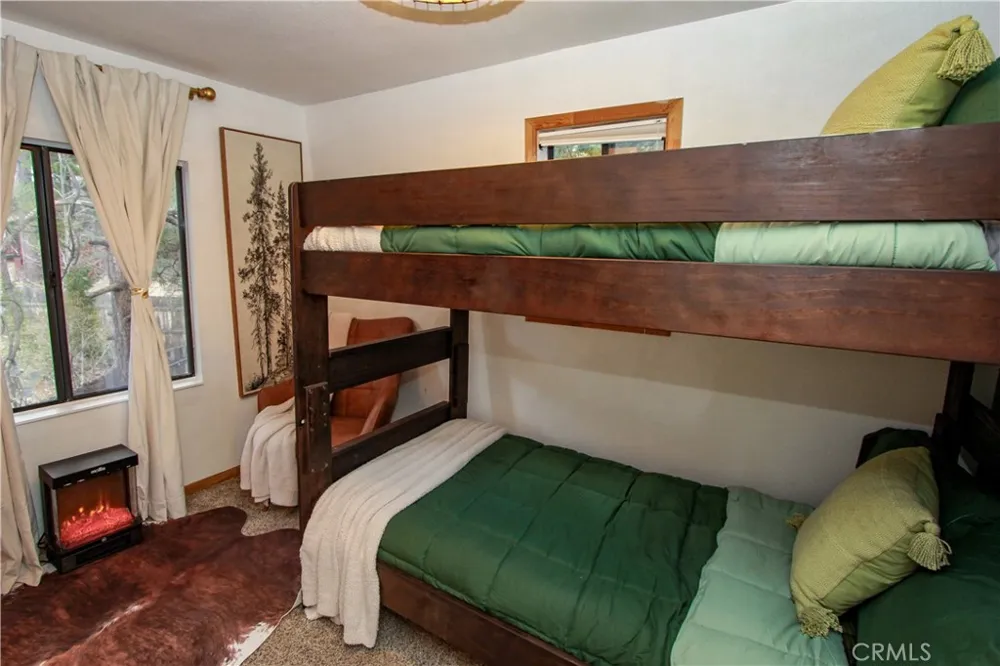 1166 Navajo Street Fawnskin, CA 92333