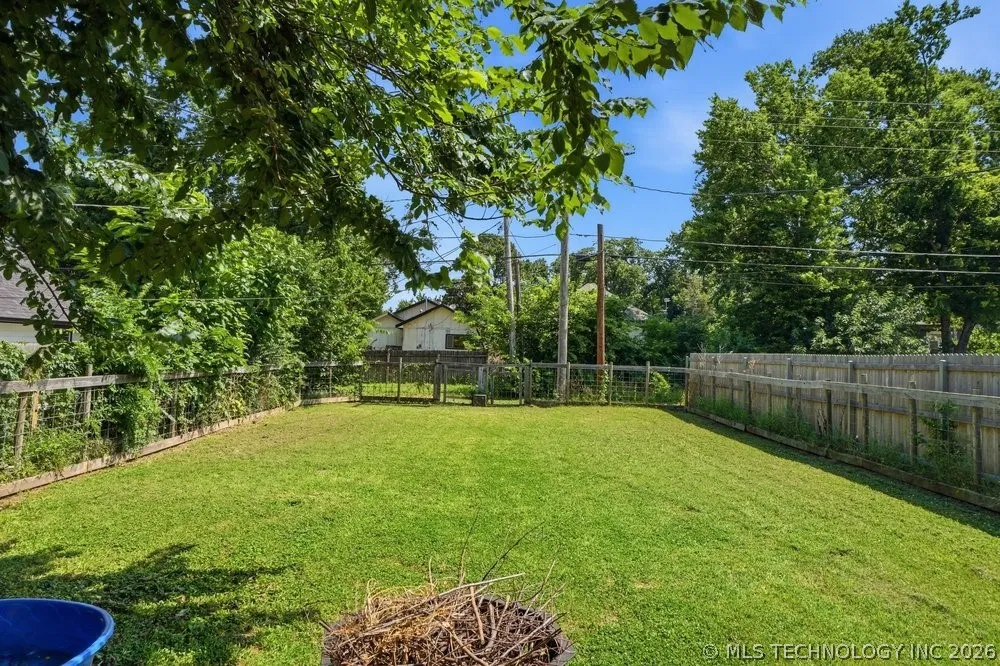 308 E 4th Street Claremore, OK 74017