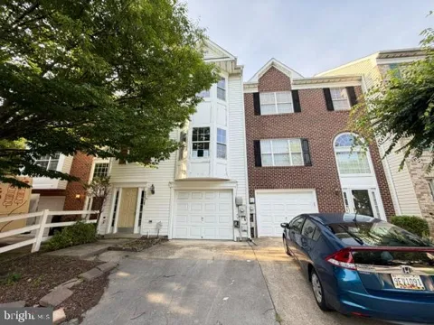 12119 SUTTON LANE