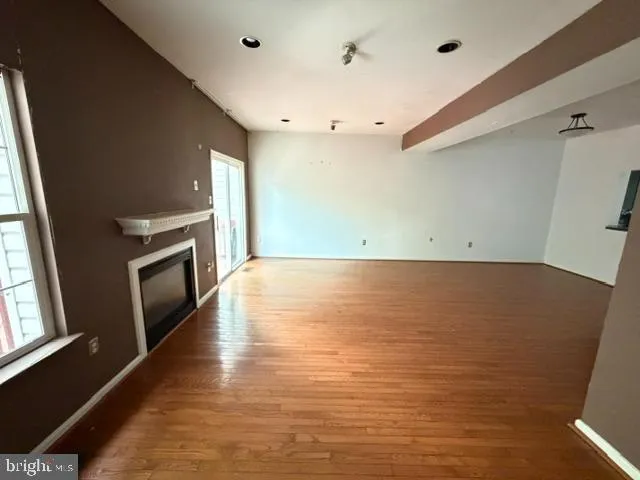 12119 SUTTON LANE Bowie, MD 20720