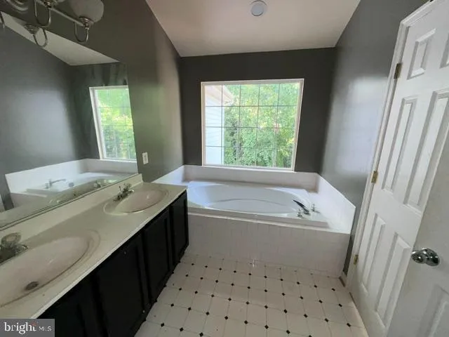 12119 SUTTON LANE Bowie, MD 20720