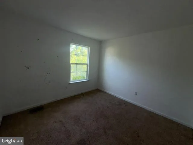 12119 SUTTON LANE Bowie, MD 20720