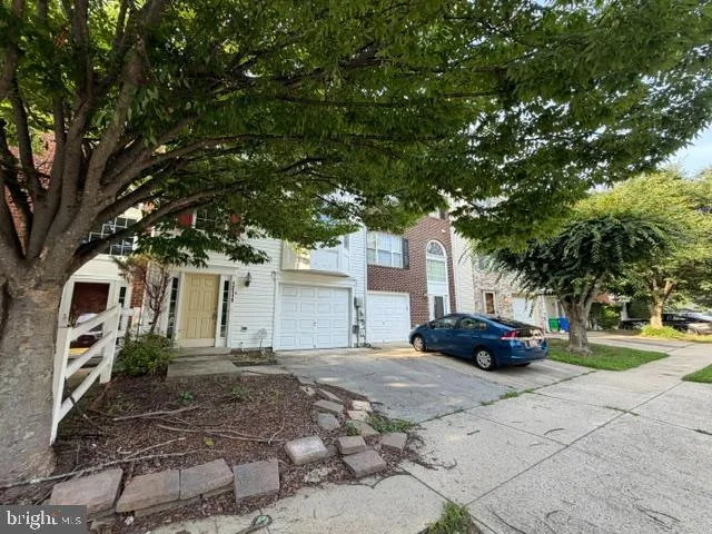12119 SUTTON LANE Bowie, MD 20720