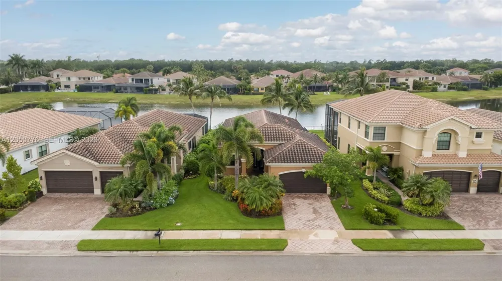 3694 Pleasant Springs Naples, FL 34119