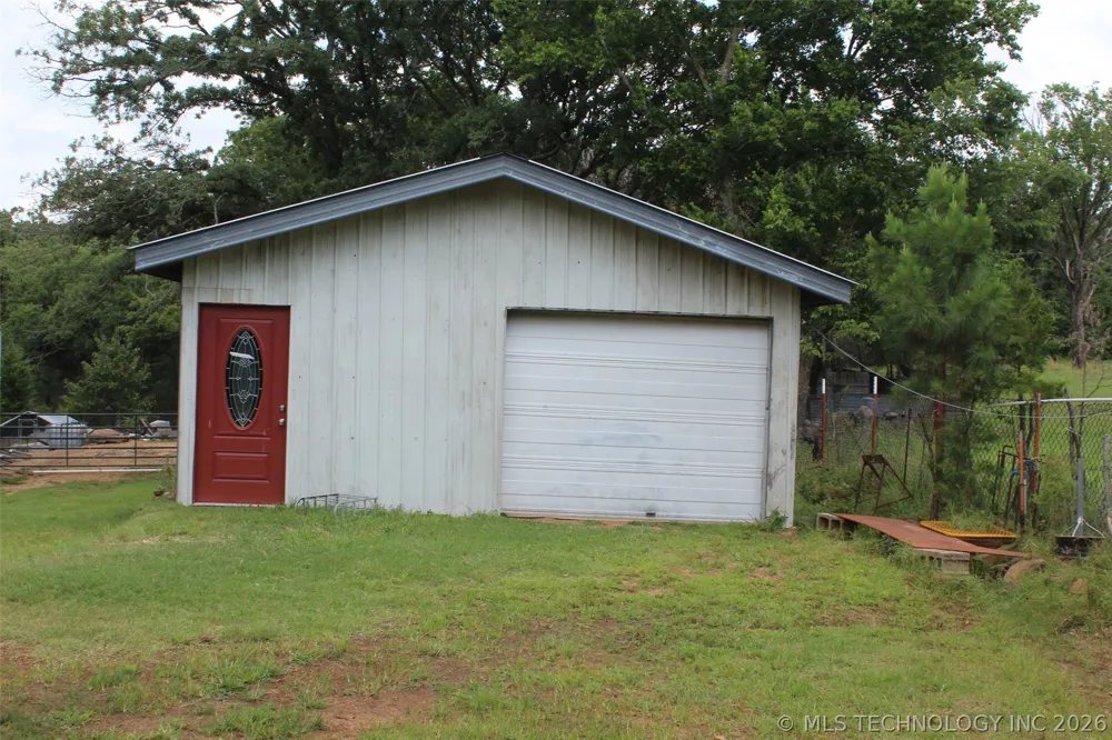 99696 N3750 ROAD Okemah, OK 74859