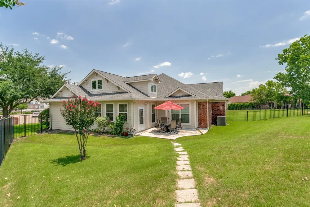 192 River Hills Court McKinney, TX 75069